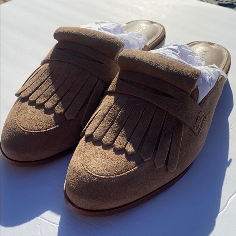 VÍA SPIGA ANDI KILTIE SLIPPER - SAND (Fit like 9)